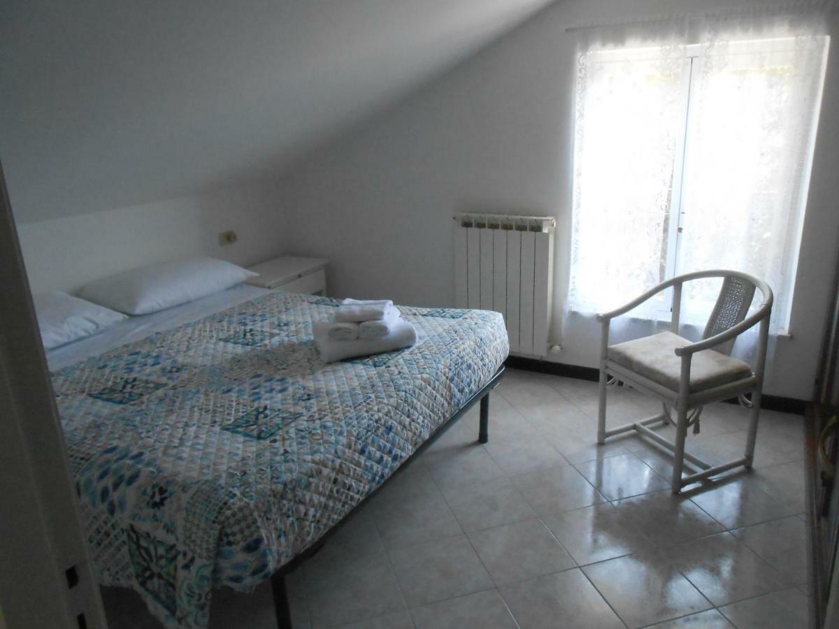 La Mansardina Daire Vezzi Portio Dış mekan fotoğraf